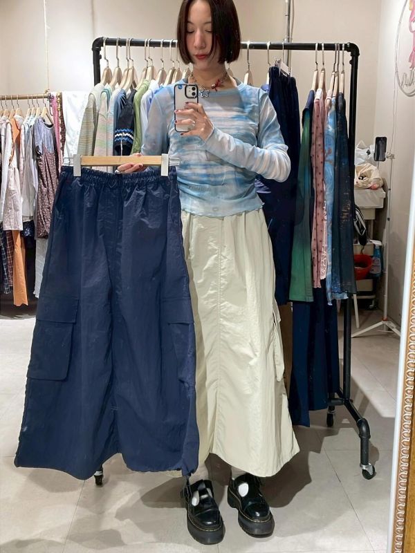 伸縮腰刷刷布兩側立體大口袋下擺抽繩A字長裙 