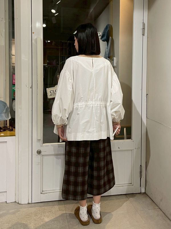 絨布格紋後鬆緊腰小木扣九分褲 