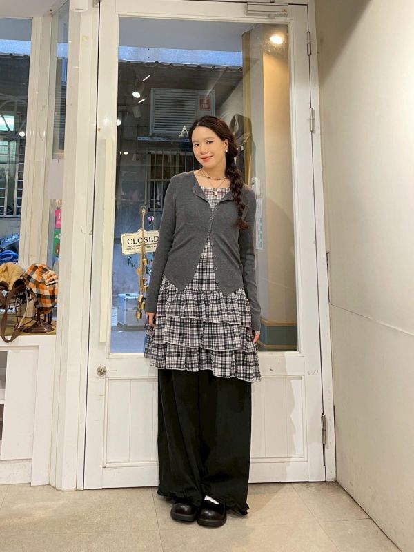 撞色格紋寬鬆透膚蛋糕下擺背心罩衫洋裝 