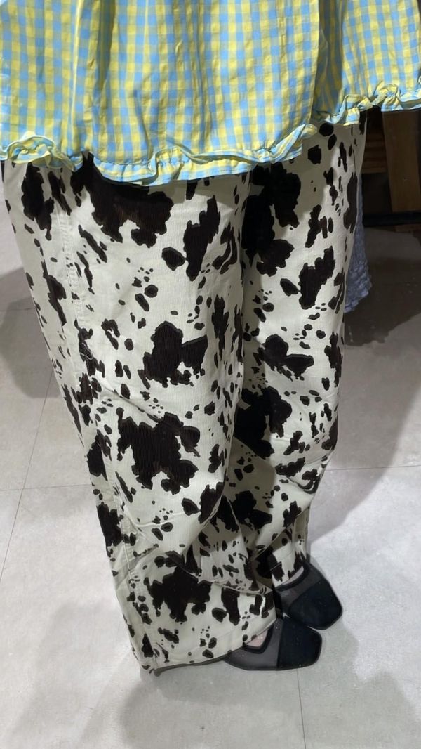 細燈芯絨乳牛褲 