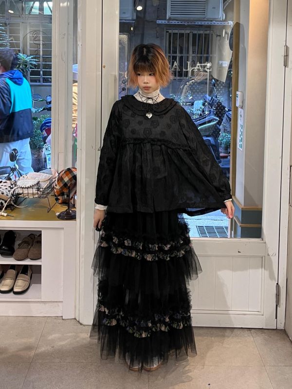 雙層領透紗滿版花花壓紋襯衫上衣 