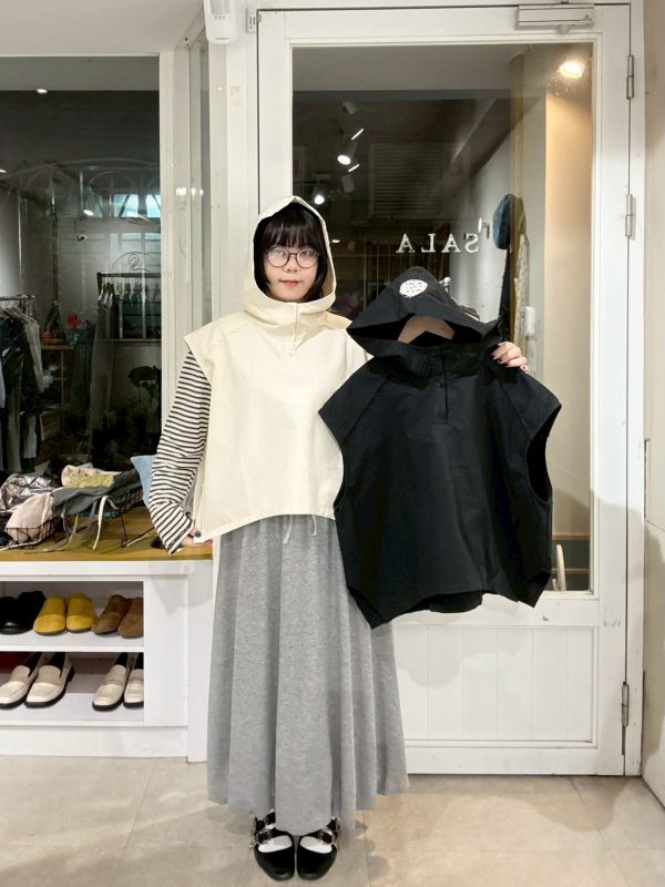 立領小口袋大帽子背心 