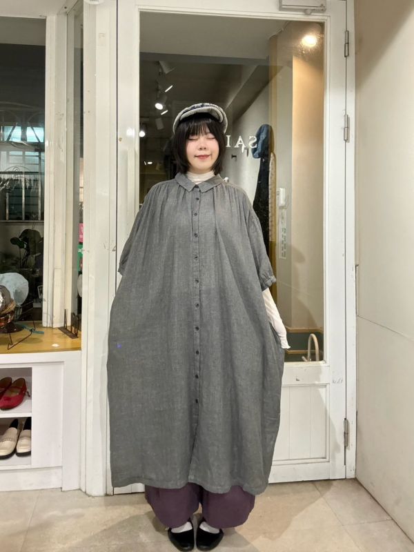 寶寶棉雙層紗泡泡袖灰排扣洋裝 