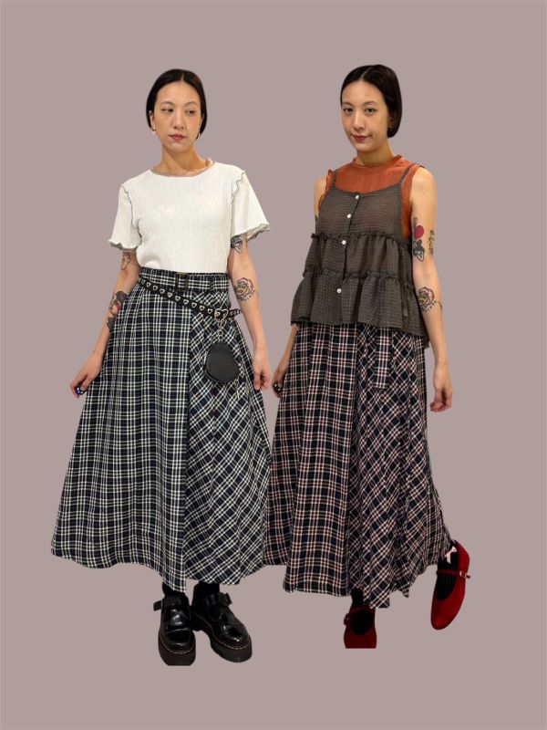 學院格紋傘狀裙附腰帶 