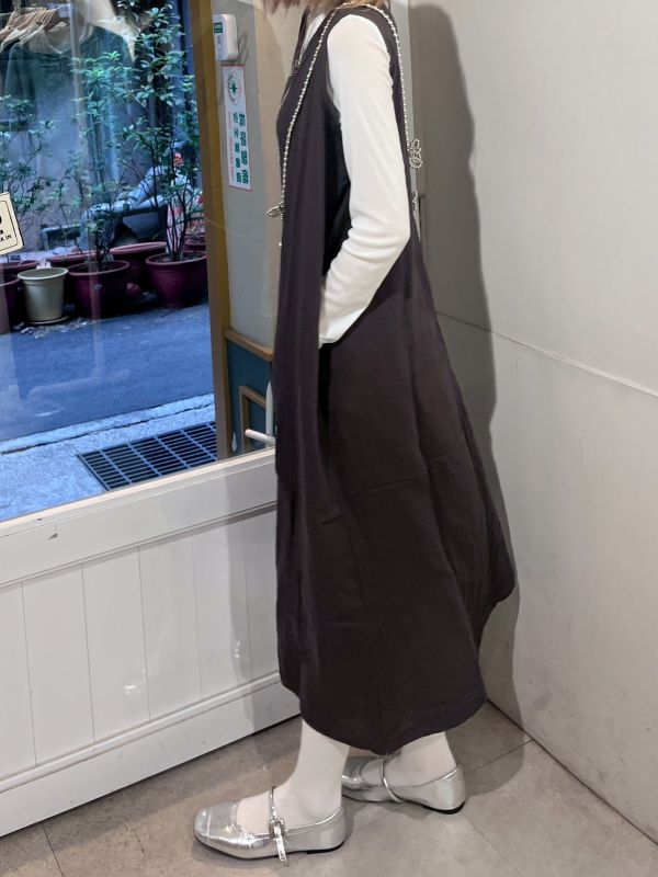 棉麻圓領雙口袋背心洋裝 