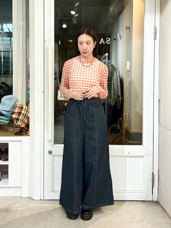 格子微高領微透膚內搭上衣 