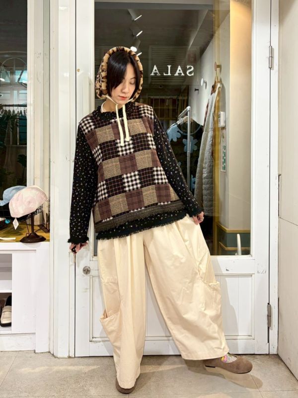 伸縮腰抽繩大口袋繭型寬褲 