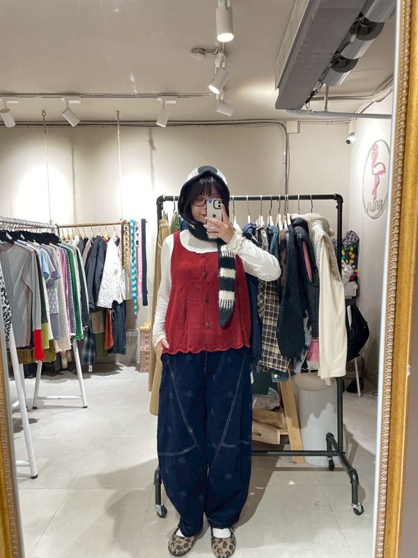 燈心絨車縫線刺繡抽繩錐形長褲 