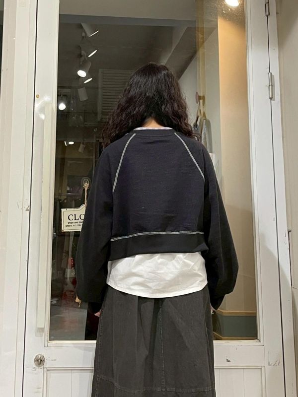 假兩件襯衫+白車線蓬蓬袖側拉鍊寬鬆棉質上衣 