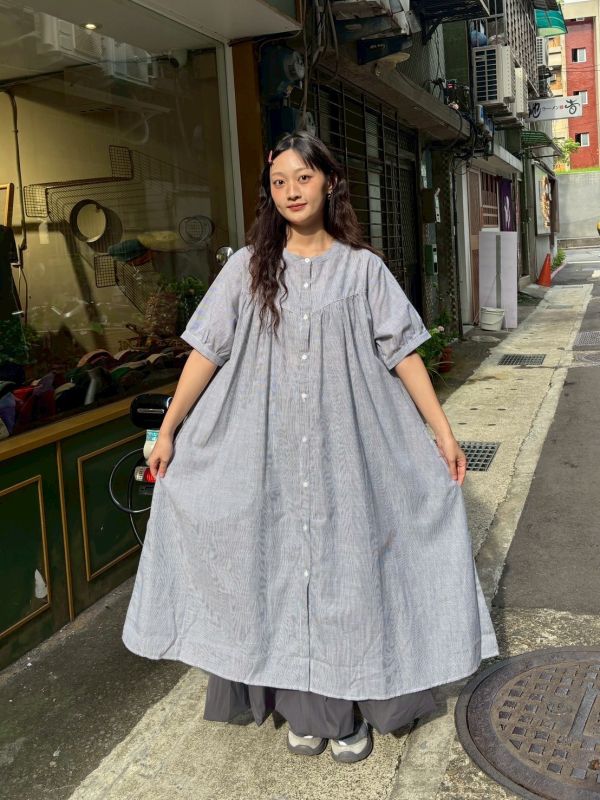 細直條海鷗車線抓皺長洋裝 