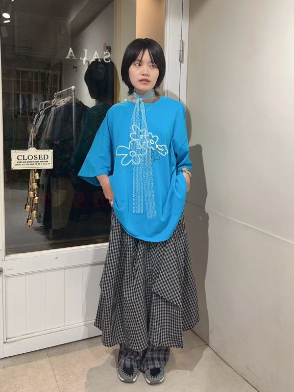 立體毛線5花朵oversize T 