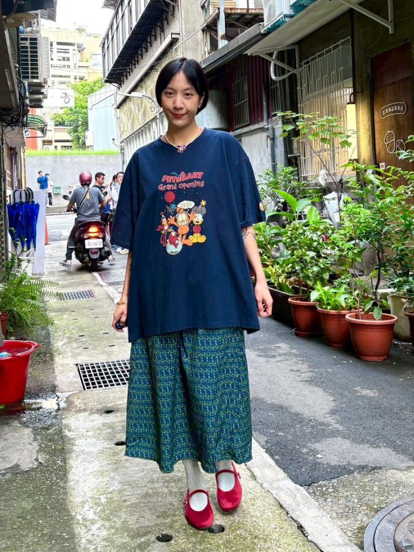 加菲貓歡樂派對刺繡貓頭臂章tee 