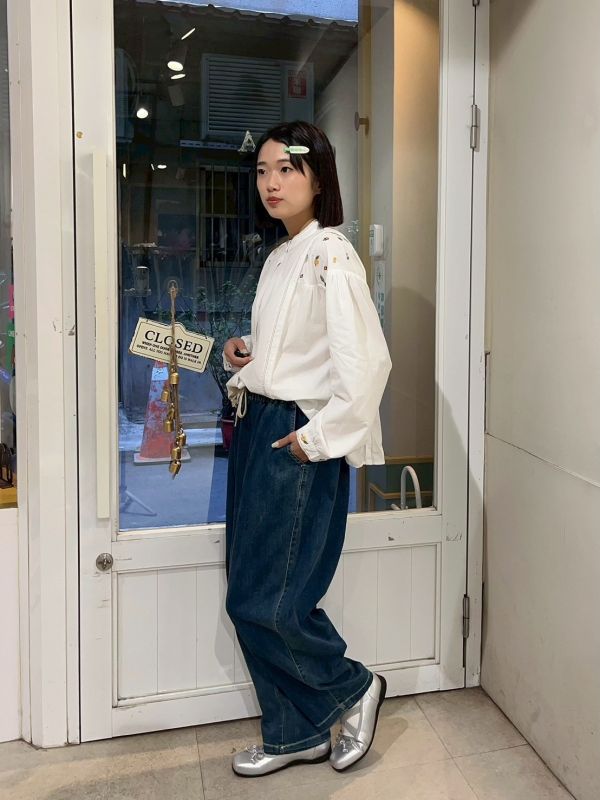 水洗色鬆緊腰綁帶錐形牛仔長褲 