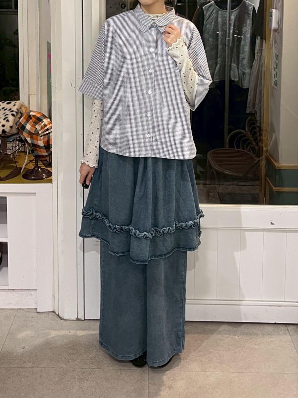 花邊裙簾拼接水洗牛仔寬褲 