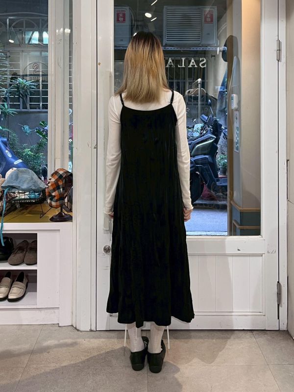 皺皺絲絨可調節吊帶長裙 