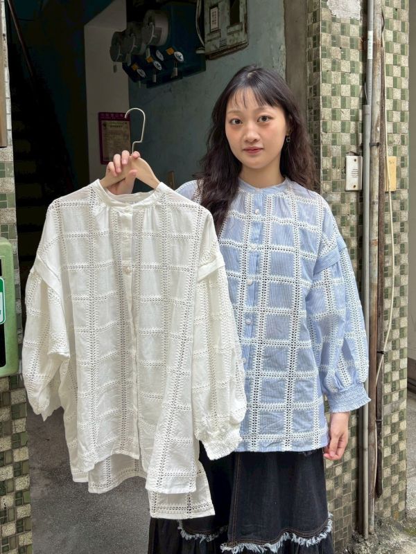 方格鏤空刺繡亨利領襯衫 