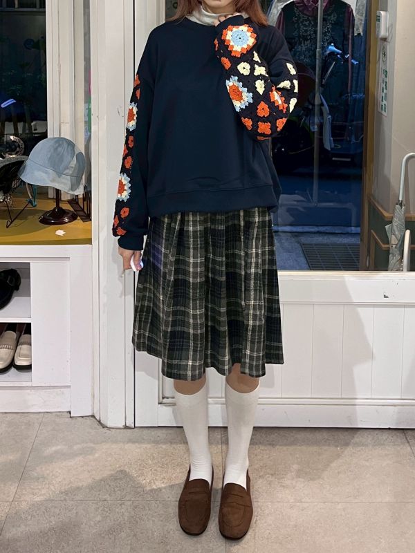 灰色格紋毛呢五分裙 