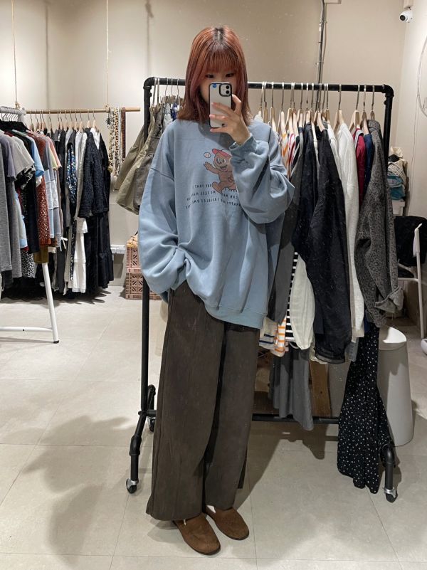 小熊棒球字母落肩長袖上衣 