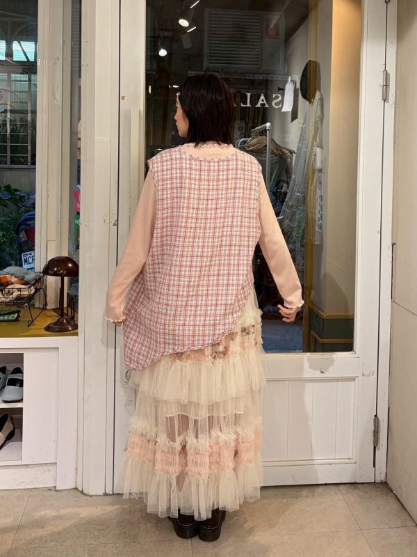 格紋不規則下擺背心 