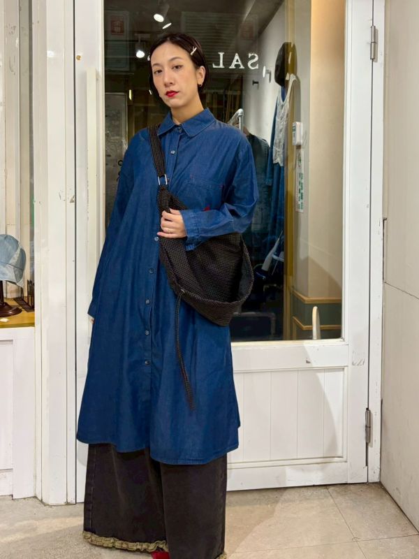 蘑菇刺繡長版牛仔襯衫洋裝 