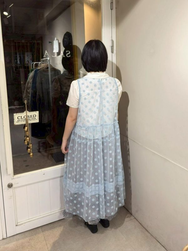 立體絨波點紗罩衫 