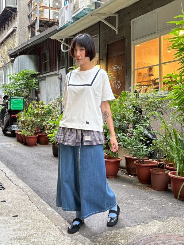 藍色緞帶車縫水手白tee 