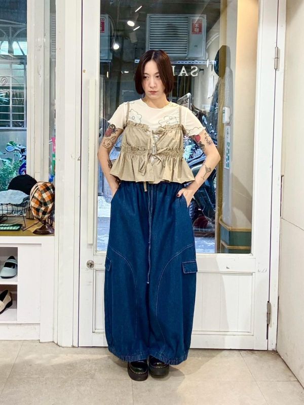 線條花透膚短袖內搭上衣 