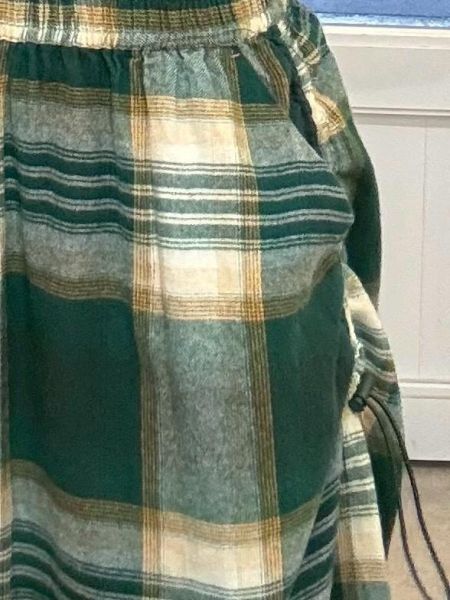 兩側邊抽繩襯衫式下擺格紋裙 