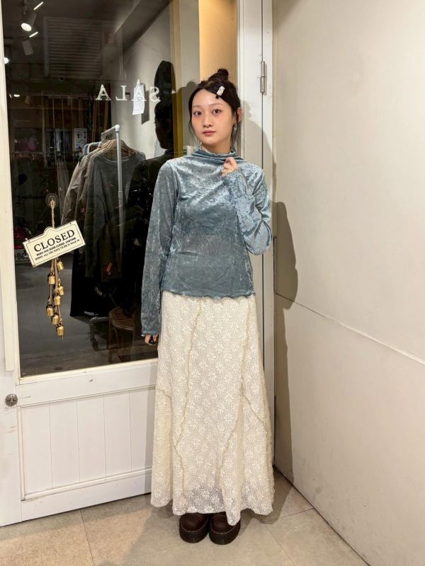 光澤細絨微高領 