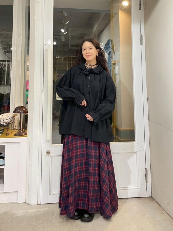 公主袖剪裁雙層荷葉領棉麻落肩前短後長襯衫 