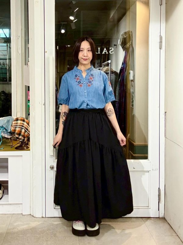 伸縮腰拼接抓皺圓裙 