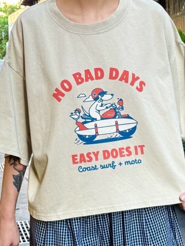 No bad days狗狗騎車短版tee 