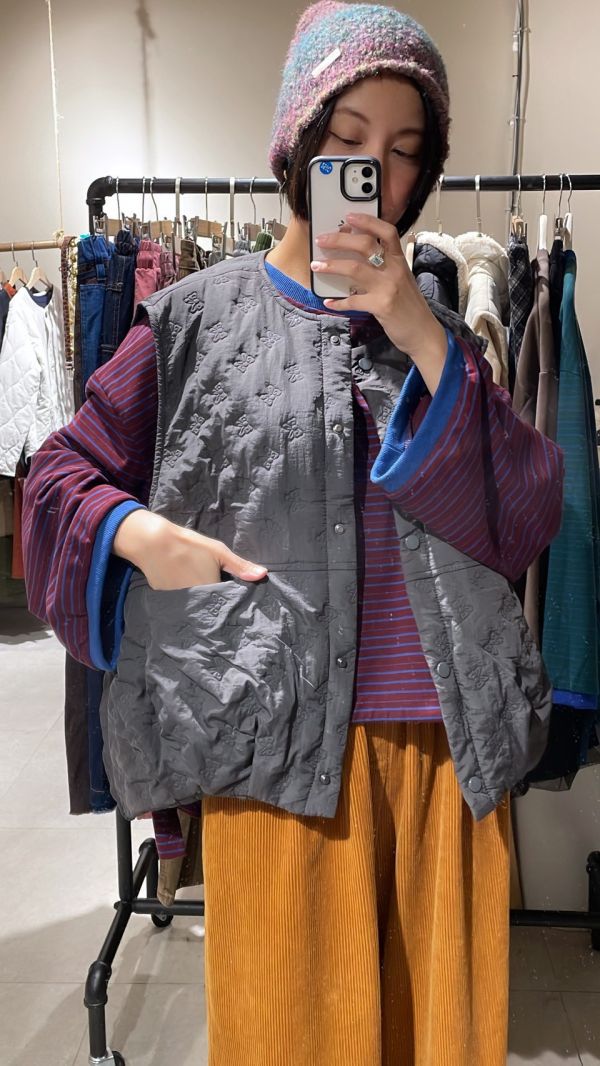 蝴蝶結壓紋鋪棉背心 