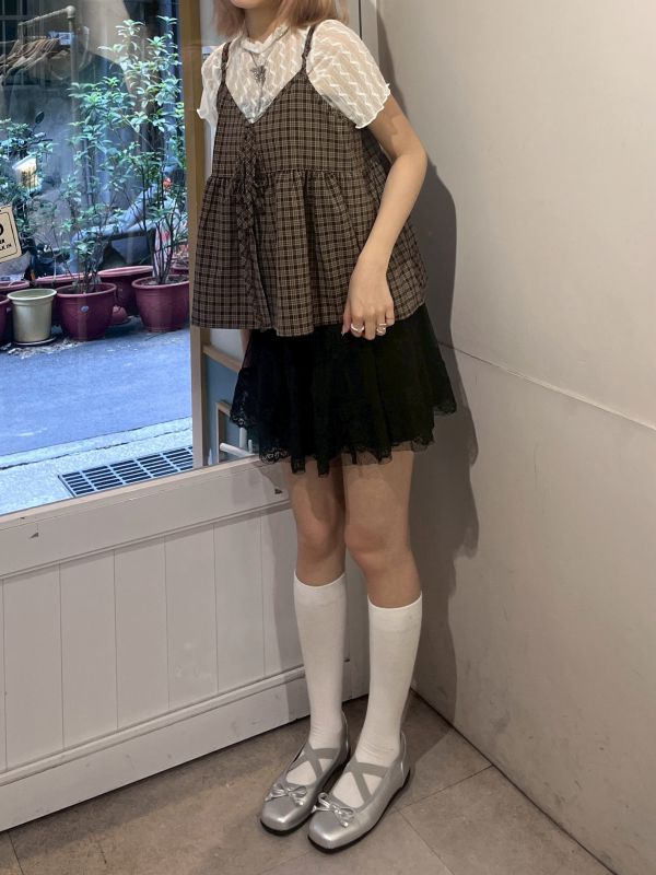 吊帶傘擺格紋背心 