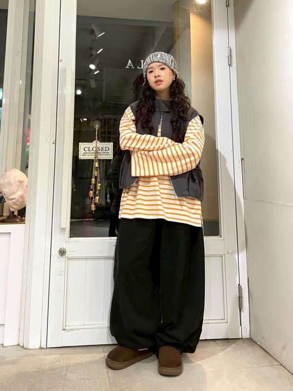 素色縮褲管氣球鬆緊腰寬褲 