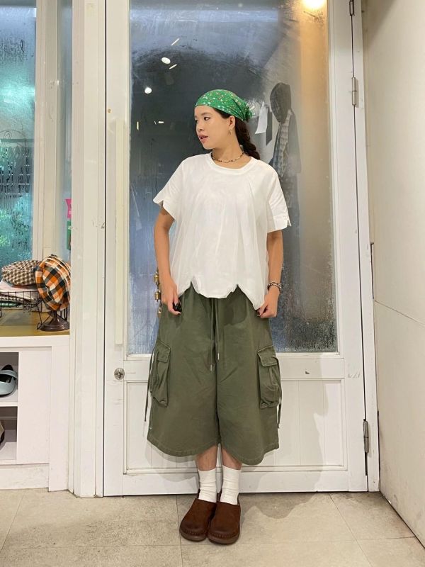 棉質x透紗波浪下擺短袖上衣 
