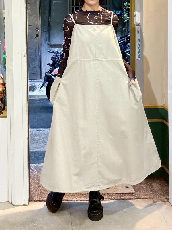 工裝卡其布立體大口袋吊帶背心裙 