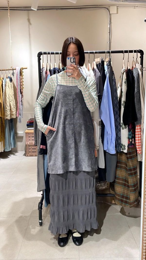 絨布吊帶背心洋裝 