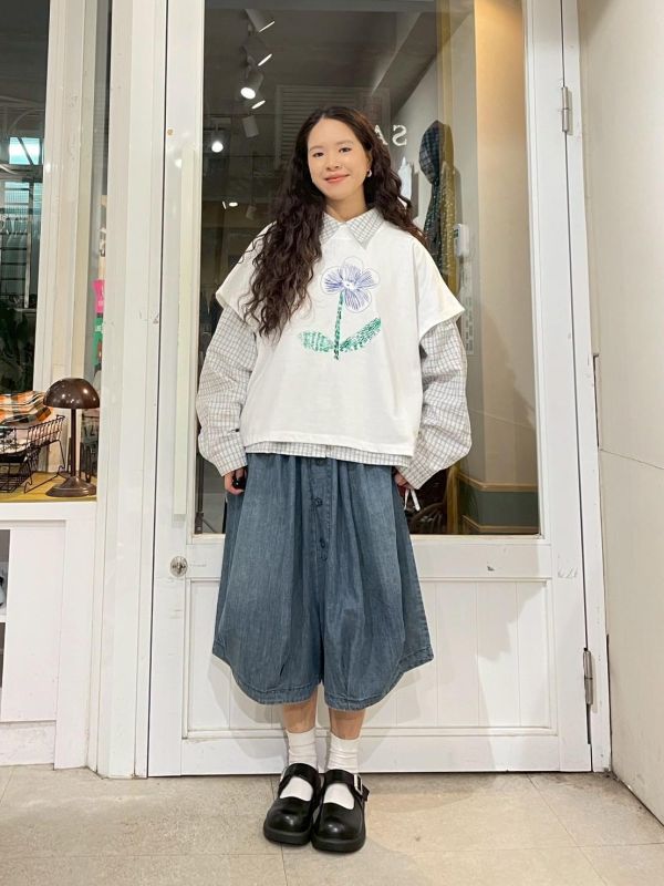 隨筆插畫花朵飛鼠袖寬鬆棉質小布標上衣 