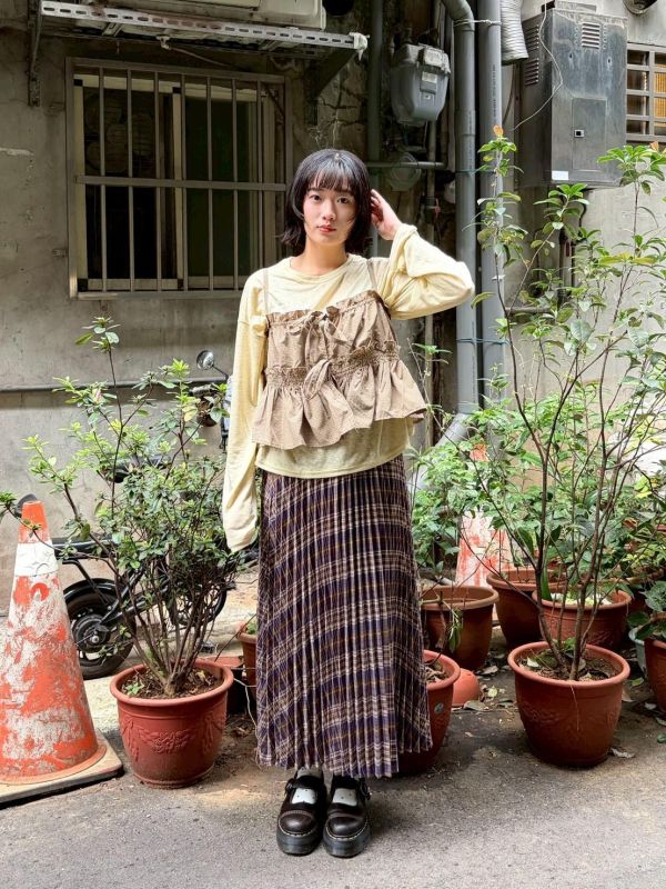 雙蝴蝶結縮褶荷葉邊外搭背心 