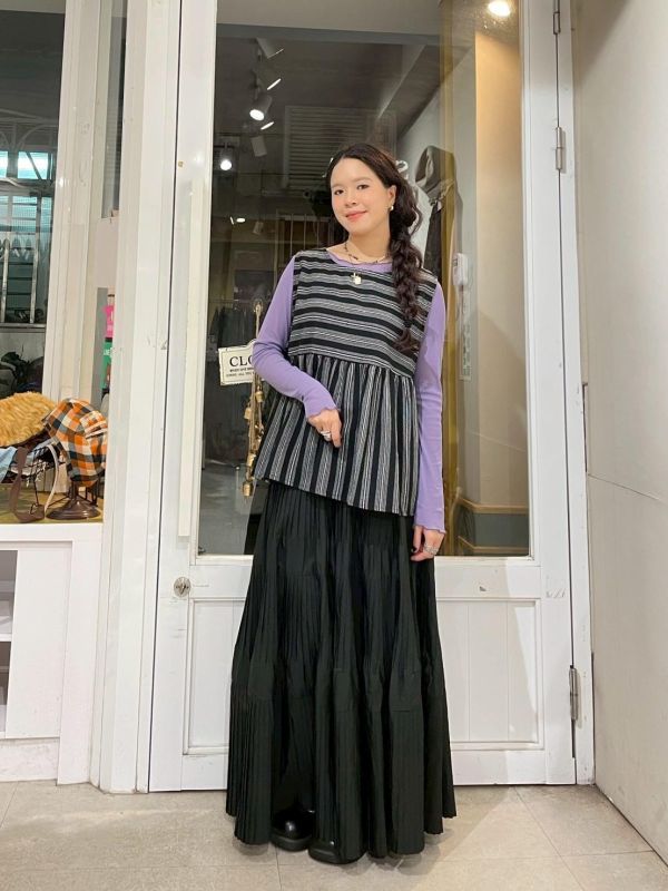 圖騰側綁帶抓皺背心罩衫 