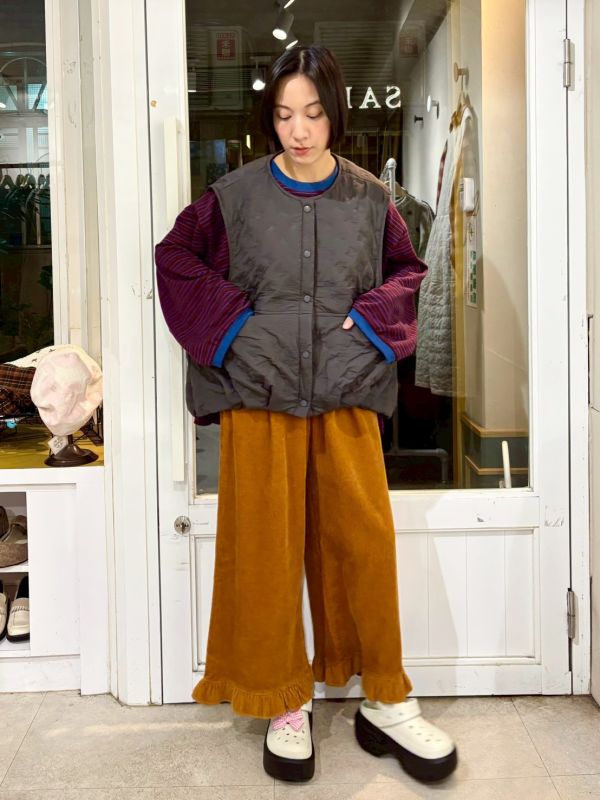 蝴蝶結壓紋鋪棉背心 