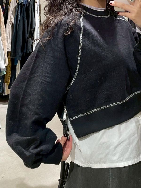 假兩件襯衫+白車線蓬蓬袖側拉鍊寬鬆棉質上衣 