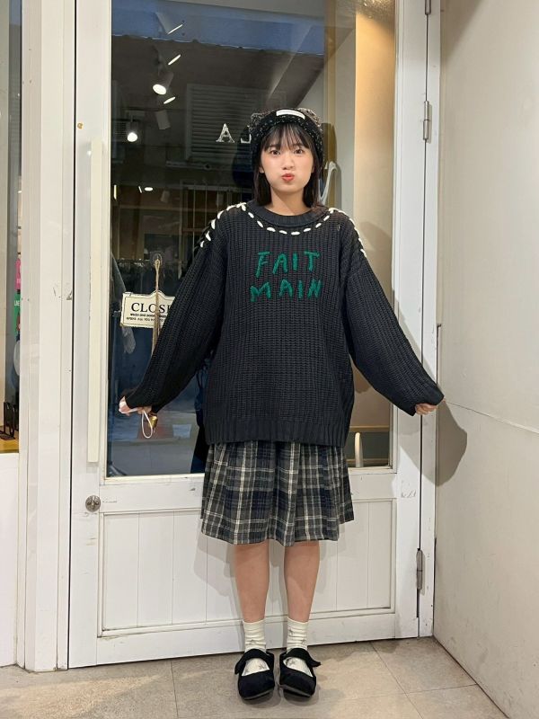 撞色立體粗毛線造型毛衣 