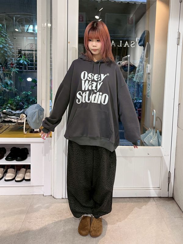 豹紋花邊錐形縮口長褲 