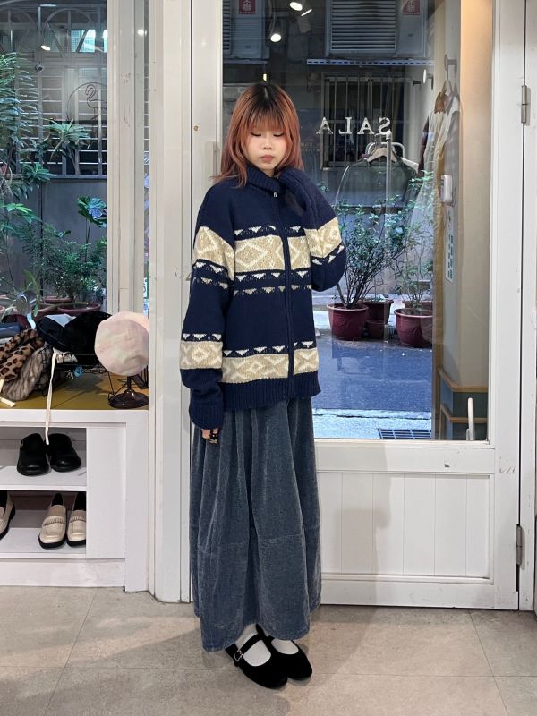 藏藍復古菱格紋針織拉鏈毛衣 