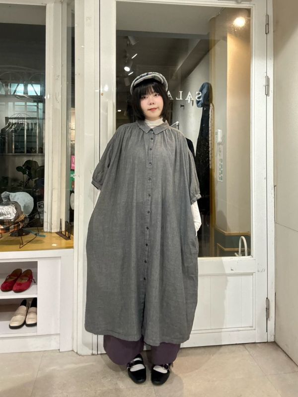 寶寶棉雙層紗泡泡袖灰排扣洋裝 