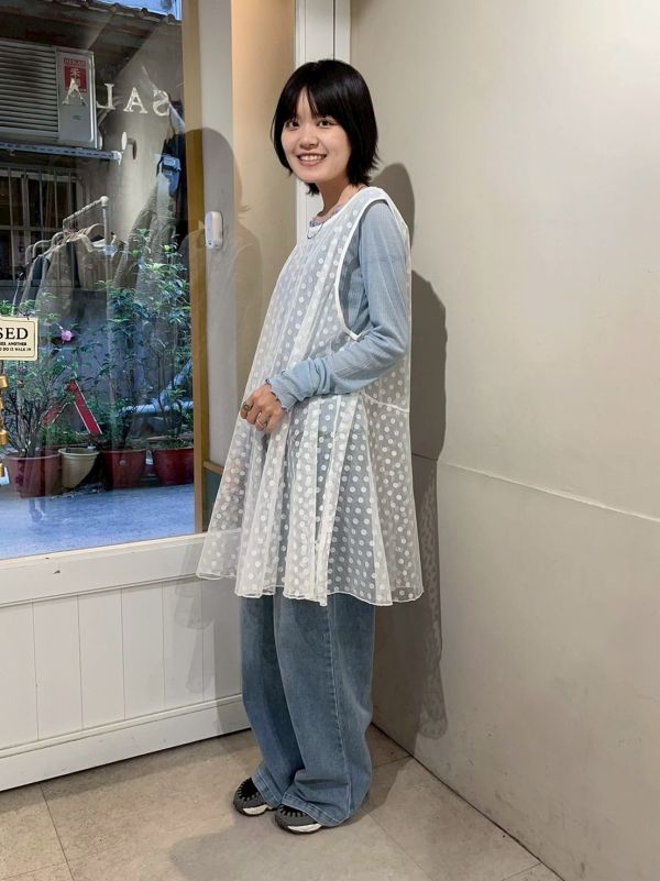 滿版圓點透紗立體線條傘擺小洋 