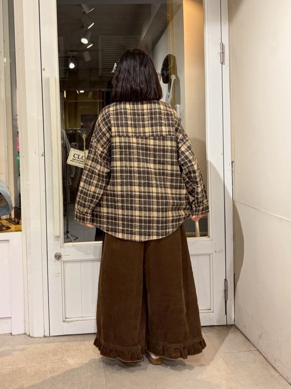 復古格紋翻蓋口袋琥珀釦絨布襯衫外套 