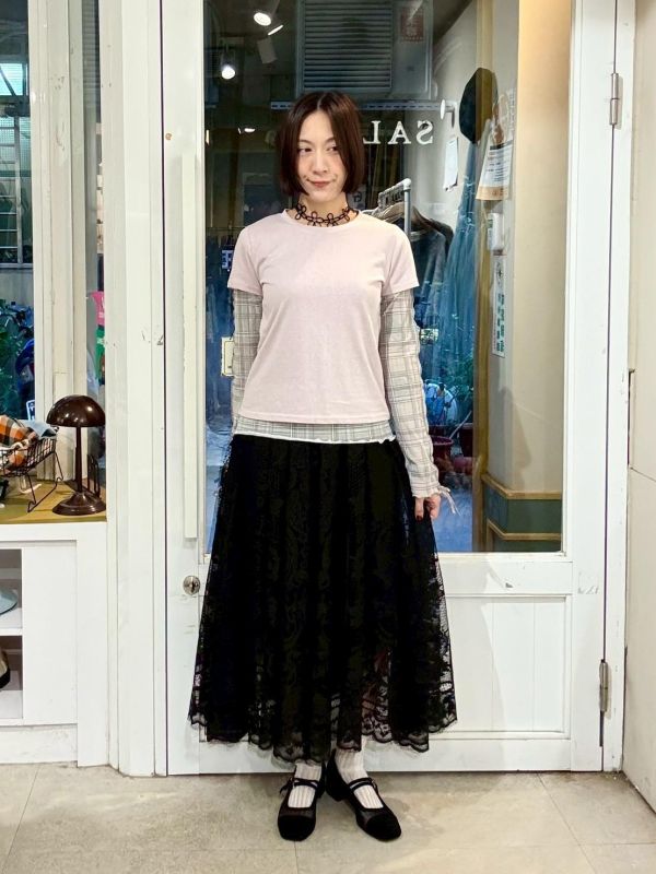 黑色傘狀蕾絲裙 